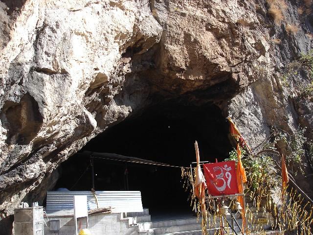 Dungeshwari Cave